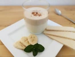 Kaffee-Topfencreme mit Banane