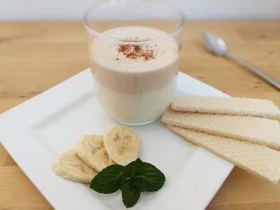 Kaffee-Topfencreme mit Banane